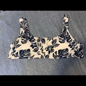 Top piece bathing suit